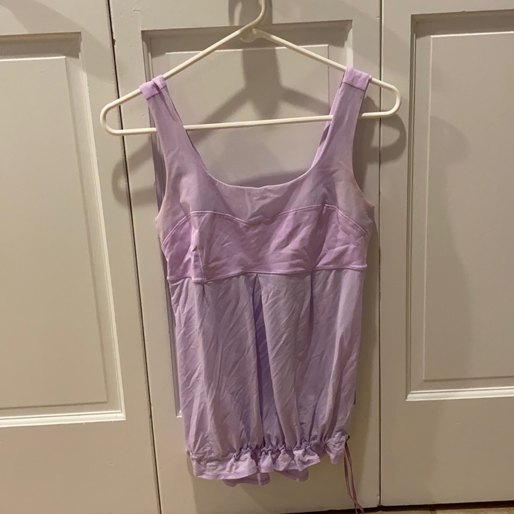 Lululemon light purple tank